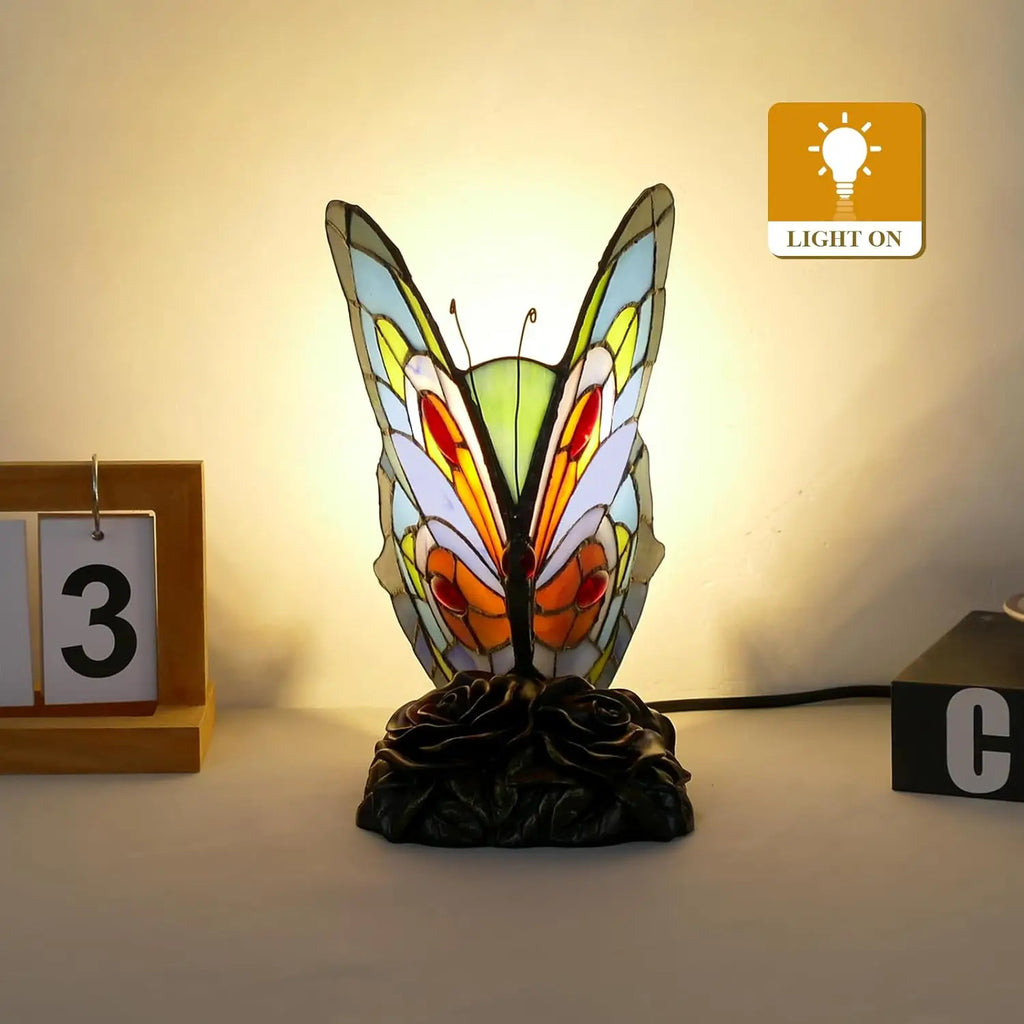 Beautiful Butterfly Lamp Style Stained Glass Table Lamp